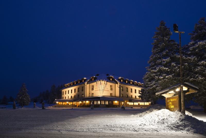 Hotel Vezzena Malga Postesina Zewnętrze zdjęcie