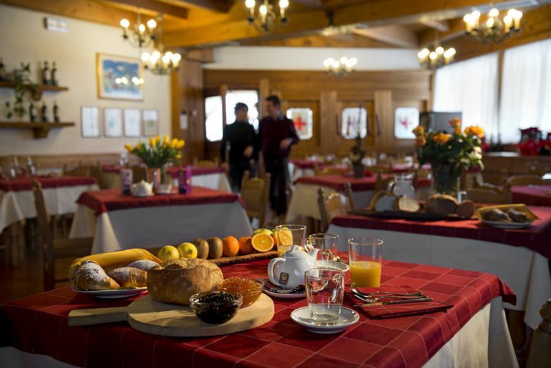 Hotel Vezzena Malga Postesina Zewnętrze zdjęcie