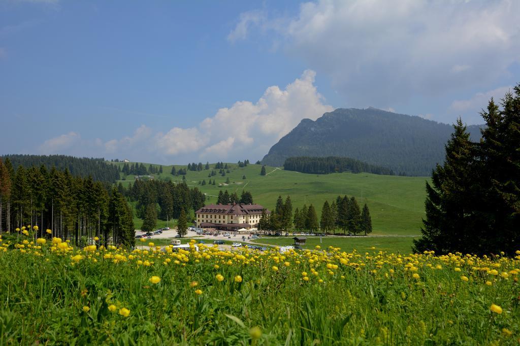 Hotel Vezzena Malga Postesina Zewnętrze zdjęcie